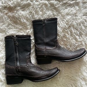Cuadra Hand-Crafted Shark and Leather Boots